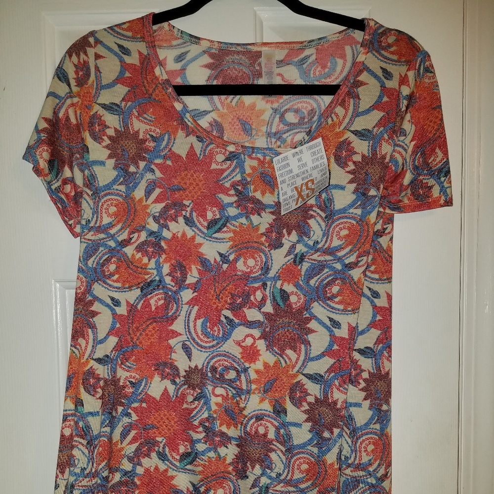 AMAZING Classic T Extra Small Shirt NWT